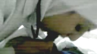 زن بلوند در داستان مصور سکس مادر جوراب ساق بلند نایلون لیسیدن کیر مصنوعی و می فرستد به گربه - 2022-02-16 08:32:41